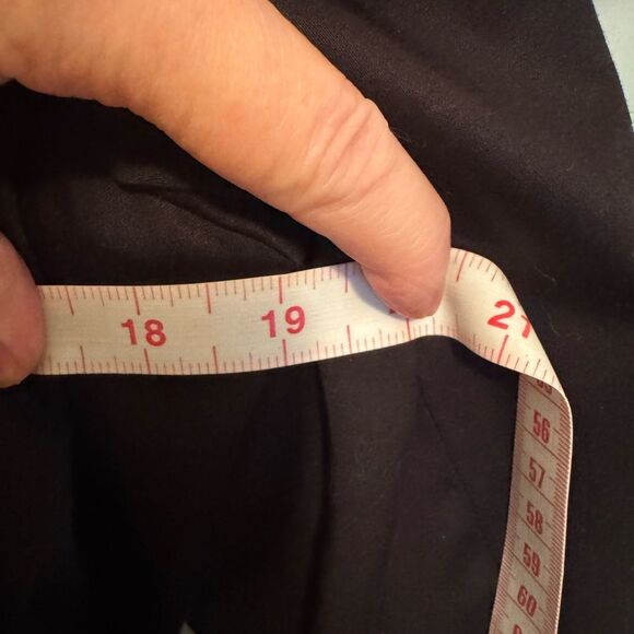 The Limited Black Tailored Blazer with Notched Lapels Sz 12 - Picture 6 of 8